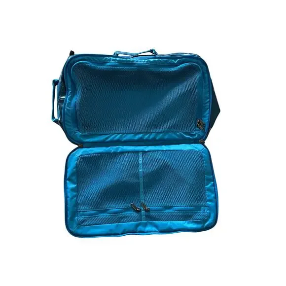 Patagonia Black Hole Mini MLC 26L Travel Laptop Bag Pack Backpack #49265 Blue - Picture 4 of 6